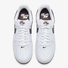 Nike Air Force 1 Low Color of the Month Chocolate na internet