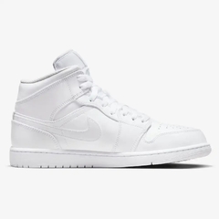 Nike Air Jordan 1 MID Triple White na internet