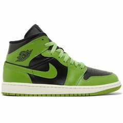 Nike Air Jordan 1 Mid "Altitude Green" na internet