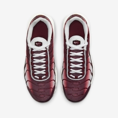 Nike Air Max Plus TN "Dark Beetroot" na internet