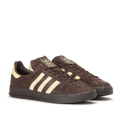 Adidas Broomfield "Brown" na internet