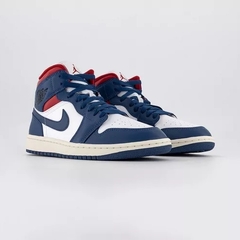 Nike Air Jordan 1 Mid SE "French Blue/Gym Red" na internet