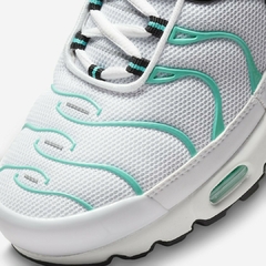 Nike Air Max Plus TN "Hyper Jade" - Hermez