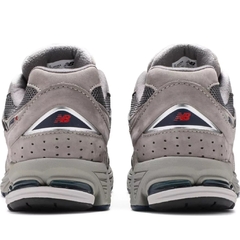 New Balance 2002R "Light Grey" - Hermez