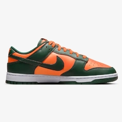 Nike Dunk Low Miami Hurricanes na internet