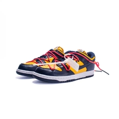 Nike Dunk Low x Off-White "Michigan" na internet