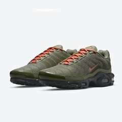 Nike Air Max Plus TN "Olive Reflection" na internet