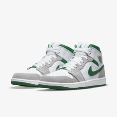 Nike Air Jordan 1 Mid SE "Grey/Pine Green" na internet