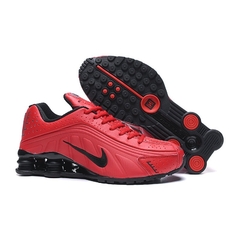 Nike Shox R4 Red/Black na internet