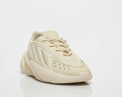 Adidas Ozelia "Sand" na internet