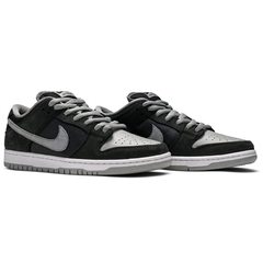 Nike Dunk Low J-Pack "Shadow" na internet