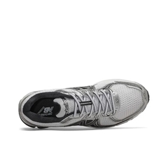 New Balance 725 "Black Metallic Silver" - Hermez