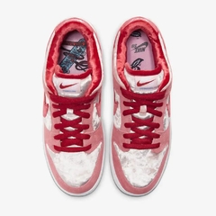 Nike Dunk Low Love na internet