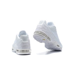 Nike Air Max Plus TN3 "Triple White" na internet