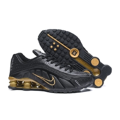 Nike Shox R4 Black/Gold - comprar online