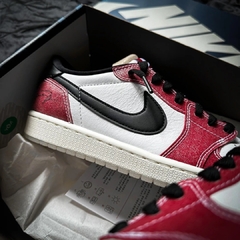 Nike Air Jordan 1 Low x Trophy Room "Chicago" - Hermez