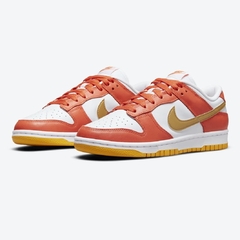 Nike Dunk Low WMNS "University Gold" na internet