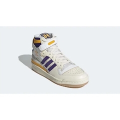 Adidas Forum High "Lakers" na internet