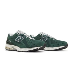 New Balance 1906R Nightwatch Green - comprar online