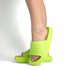 Chinelo Nuvem Slide Conforto Anatômico Leve Verão Unissex Verde Limão - RA Outlet Virtual