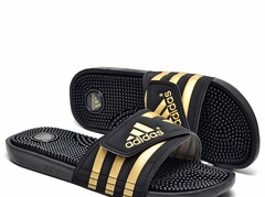 Chinelo Adissage Adidas Slide Essentials Preta Dourada