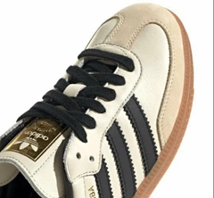 Tênis Adidas Samba OG Areia Nude Preto na internet