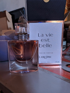 La Vie Est Belle Lancôme Eau de Parfum - Perfume Feminino na internet