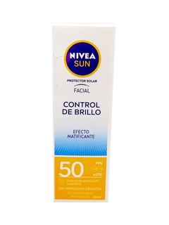 Nivea Sun Protector Solar Facial Control De Brillo (50 ml), con Efecto Matificante de Larga Duración,FPS 50+, no Grasoso.