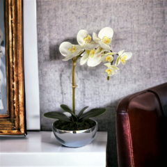 arranjo de flores artificiais orquídea vaso espelhado prata