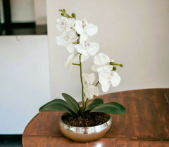 Arranjo de Flores Orquídea Similar às Naturais, com 45cm de Altura: Elegância Semelhante à Natureza para Sua Decoração.