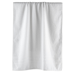 Renove seu banheiro com o Jogo Toalha de Banho Silver. Este conjunto de 5 peças oferece toalhas macias e felpudas para um conforto excepcional. Feitas com 100% algodão, essas toalhas são duráveis e de alta qualidade.
