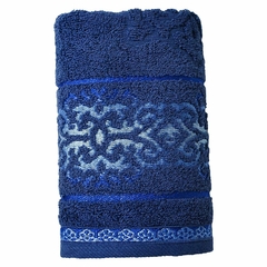 Adicione um toque de sofisticação ao seu banheiro com a Toalha de Rosto Sophia Avulsa em cor azul escuro. Feita com 100% algodão, essa toalha oferece uma sensação suave e macia ao toque. Desfrute do conforto e da qualidade premium desta toalha de rosto.
