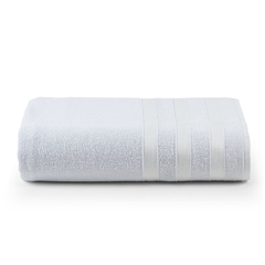 A toalha de banho Nathaly em branco é a escolha perfeita para uma experiência de banho luxuosa e aconchegante. Feita com 100% algodão macio e felpudo, essa toalha avulsa garante absorção e suavidade incomparáveis.