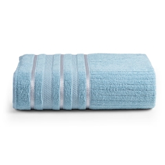 Toalha de banho Bellagio em algodão macio e felpudo, na cor tranquilí. Desfrute do conforto e da suavidade desta toalha de alta qualidade. Feita com 100% de algodão, garante absorção eficiente e duradoura.
