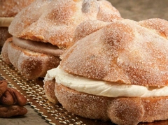 Pan de Muerto Grande Relleno (80gr)