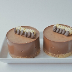 Cheesecake Chocolate Semi Amargo - Med