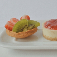 Tarta con Crema y Fruta de Temporada - Med - comprar en línea