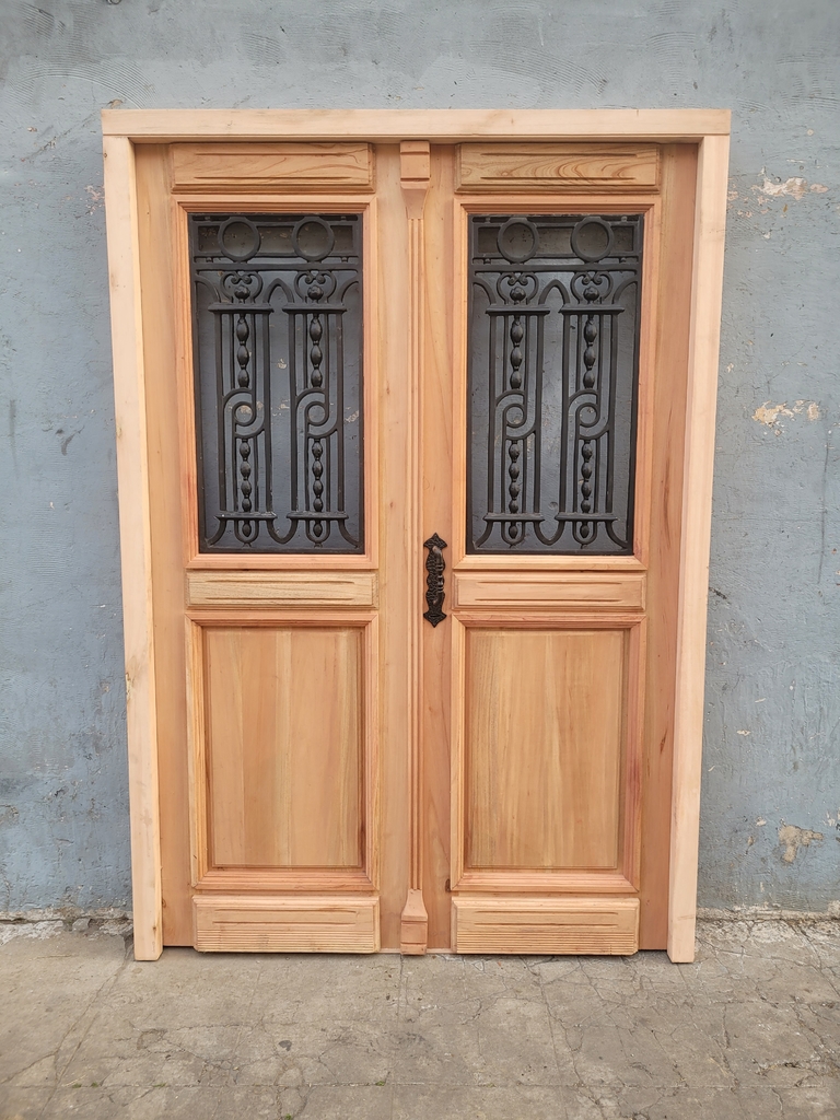 Comprar puerta rústica de madera Modelo Sirberia doble hoja