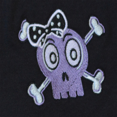 Vestido de bebé con un Toque único: Calaveras Bordadas - (copia) on internet