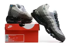 Imagem do Air Max 95 “Crystal Blue”