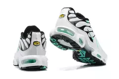 Nike Air max plus TN ''Hyper Jade' na internet