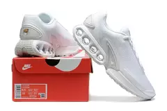 Imagem do Air Max Plus Dn “Triple White”