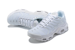 Nike Air max plus TN ''Triple white'' na internet