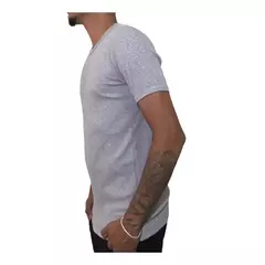 Camiseta Canelada Slim na internet