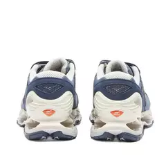 Mizuno Wave Prophecy LS “Dark Blue” na internet