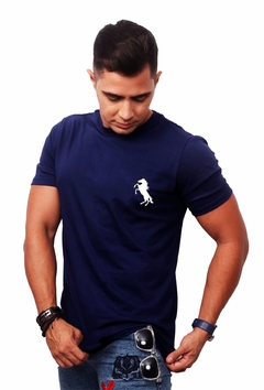 Camisa Azul Marinho Estampa Emblema Cavalo