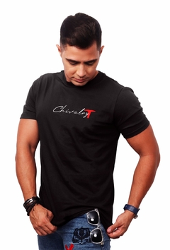 Camisa Preta Estampa Chivalry