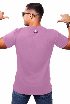 Camisa Violeta Estampa Chivalry - comprar online