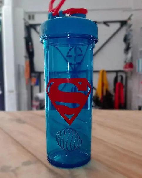 Shaker premium Superman