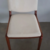 Cadeira Com detalhe em couro no encosto - D'CASA OUTLET